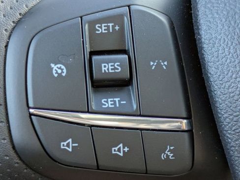 Certified 2026 Ford Escape ST-Line image 23