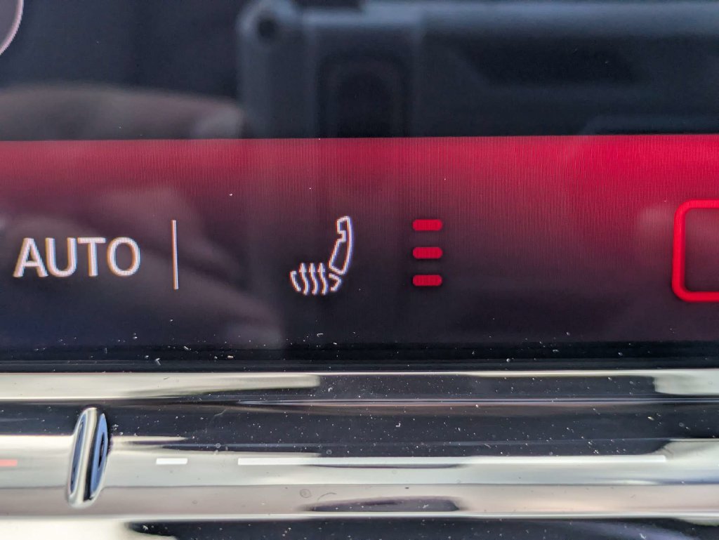 New 2026 Volkswagen Tiguan SE R-Line FWD image 23