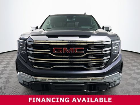 Used 2022 GMC Sierra 1500 SLT w/ SLT Premium Plus Package image 28