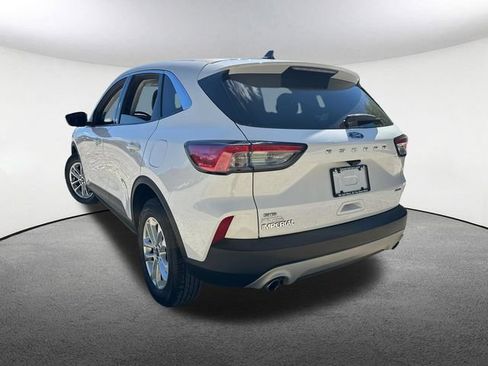 Used 2022 Ford Escape SE w/ Convenience Package AWD/4WD image 10
