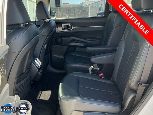 Used 2025 Kia Sorento EX image 13