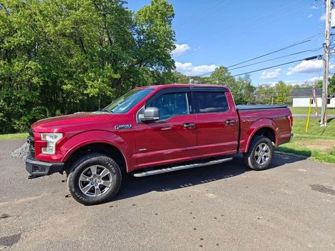 Used 2016 Ford F150 Lariat w/ Equipment Group 502A Luxury AWD/4WD image 4