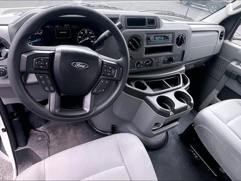 New 2024 Ford E-450 and Econoline 450 Super Duty w/ Driver's Safety Package image 5