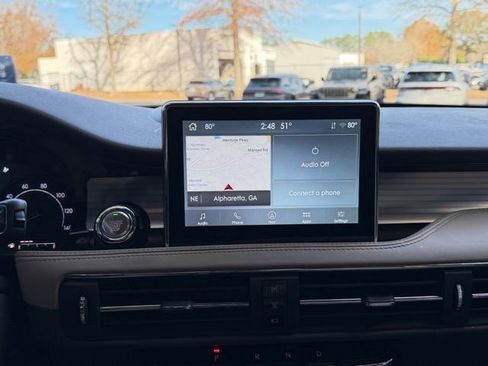 Certified 2022 Lincoln Corsair FWD w/ Equipment Group 101A image 12