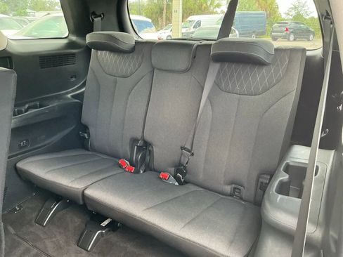 Used 2020 Hyundai Palisade SE image 25