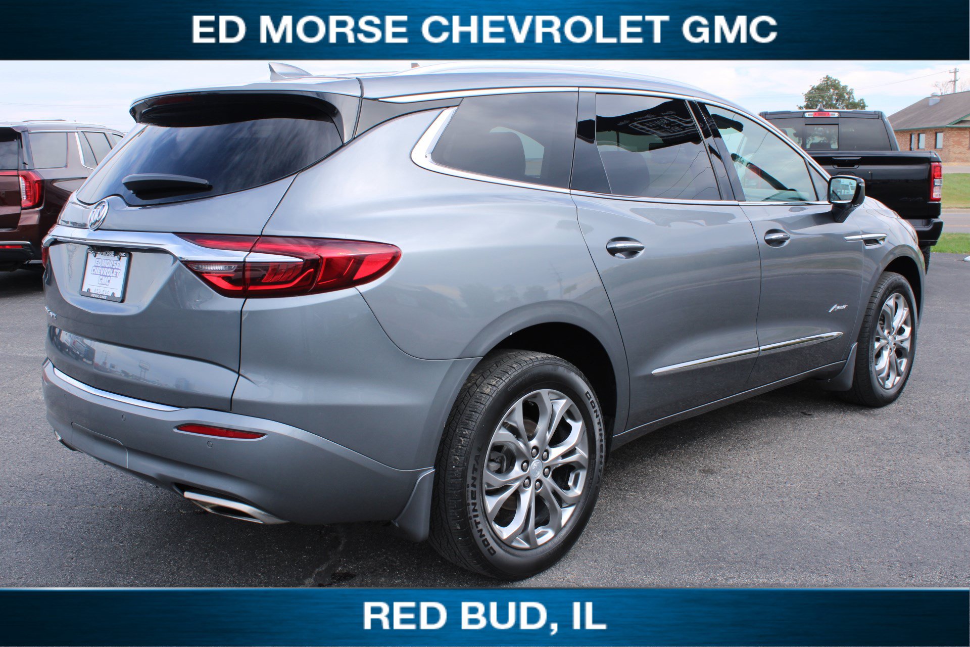 Used 2021 Buick Enclave Avenir w/ Avenir Technology Package FWD image 5