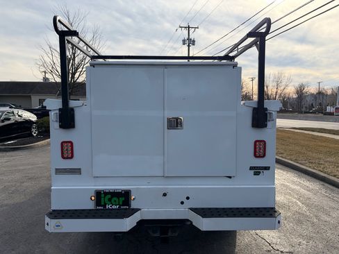 Used 2019 Ford F350 XL w/ Power Equipment Group image 10