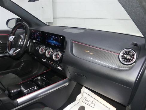 Used 2023 Mercedes-Benz GLA 250 image 24