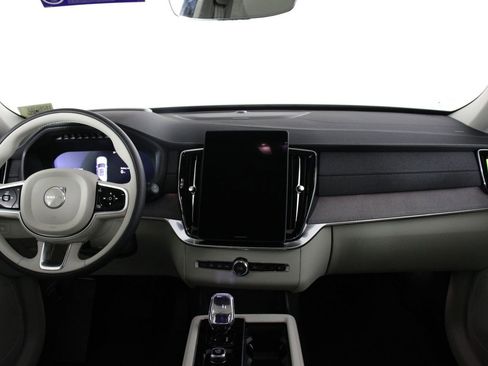 New 2026 Volvo XC90 T8 Ultra w/ Protection Package Premier AWD/4WD image 5