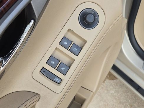 Used 2012 Buick LaCrosse Premium image 29