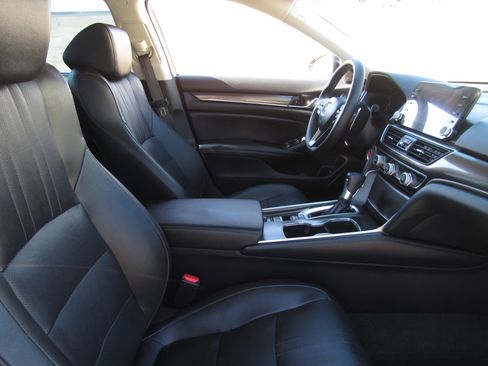 Used 2022 Honda Accord Sport Special Edition image 8