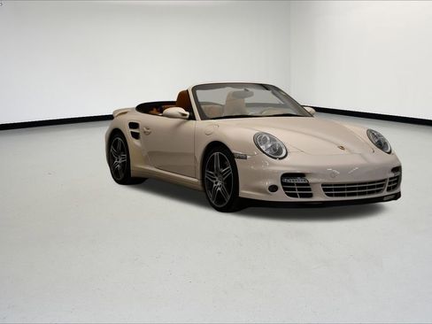 Used 2009 Porsche 911 Turbo image 17