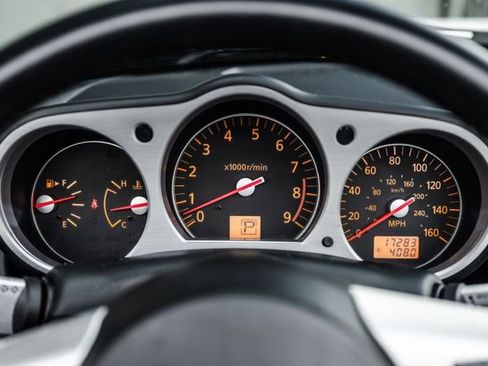 Used 2007 Nissan 350Z Grand Touring image 8