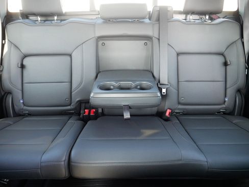 Certified 2025 Chevrolet Silverado 1500 LTZ image 13