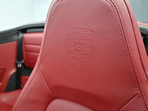 Certified 2020 Porsche 911 Carrera S RWD image 9
