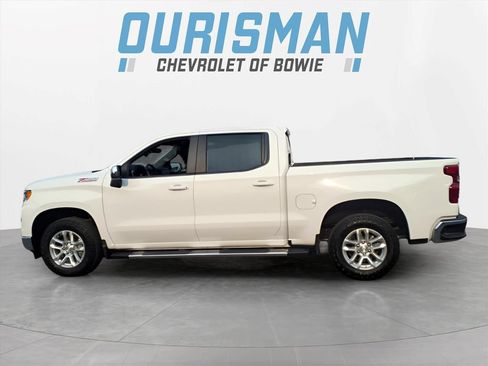 Used 2025 Chevrolet Silverado 1500 LT AWD/4WD image 4