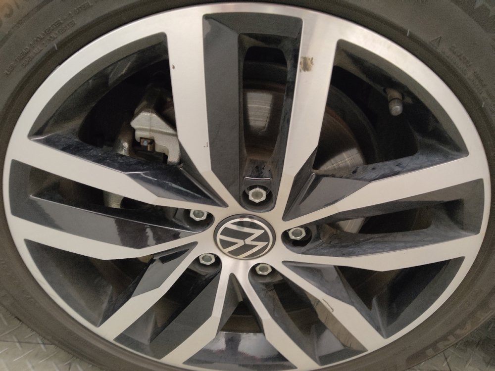 Used 2025 Volkswagen Jetta SE FWD image 31