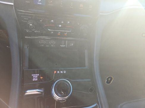 Used 2023 Jeep Grand Cherokee L Limited w/ Luxury Tech Group II image 8