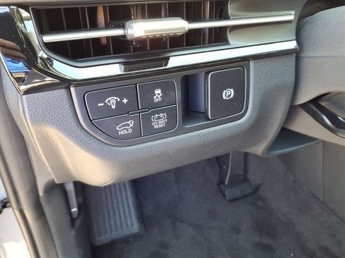 New 2026 Kia Sportage SX Prestige AWD/4WD image 17