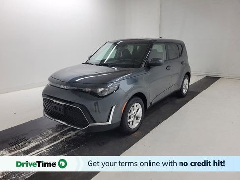 Used 2025 Kia Soul LX w/ LX Technology Package FWD image 1