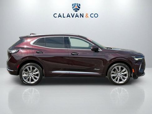 Used 2022 Buick Envision Avenir w/ Technology Package II AWD/4WD image 8