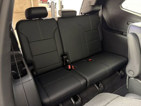 New 2026 GMC Acadia Elevation w/ Elevation Premium Package image 13