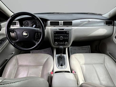 Used 2008 Chevrolet Impala LT w/ Luxury Edition Package FWD image 7