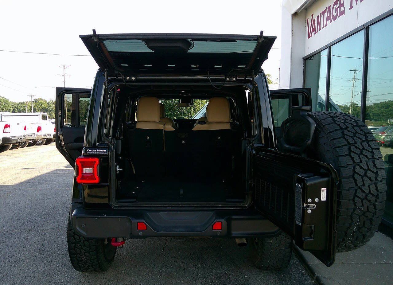 Used 2019 Jeep Wrangler Unlimited Rubicon AWD/4WD image 7