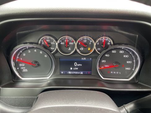 Used 2020 Chevrolet Silverado 1500 LT w/ All-Star Edition image 30