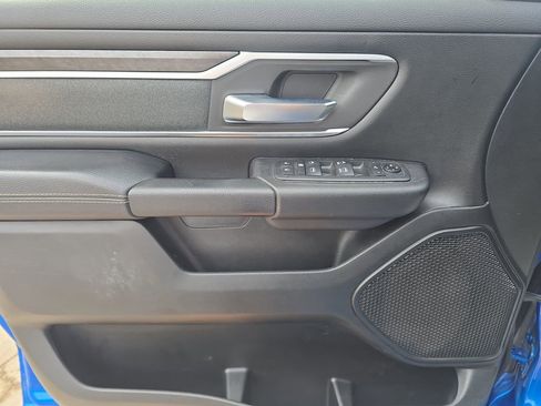 Used 2021 RAM 1500 Big Horn AWD/4WD image 12