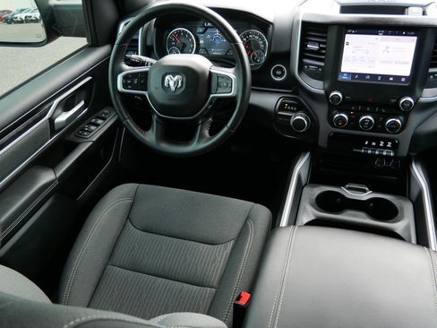 Used 2022 RAM 1500 Big Horn RWD image 9