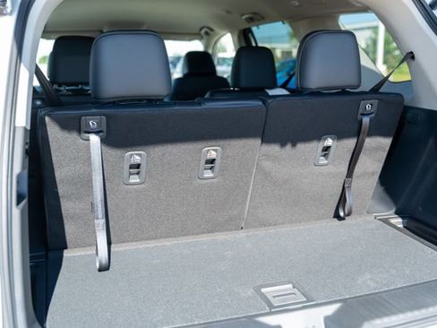 Used 2025 Honda Pilot EX-L image 20