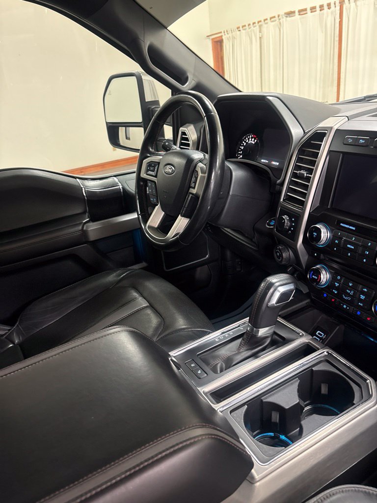 Used 2018 Ford F150 Platinum w/ Equipment Group 701A Luxury AWD/4WD image 26
