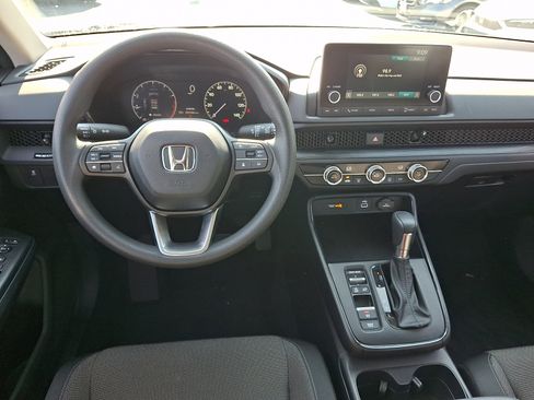 Certified 2024 Honda CR-V LX image 10
