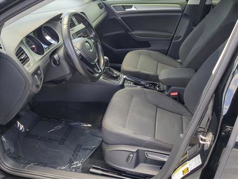 Used 2017 Volkswagen Golf S FWD image 11