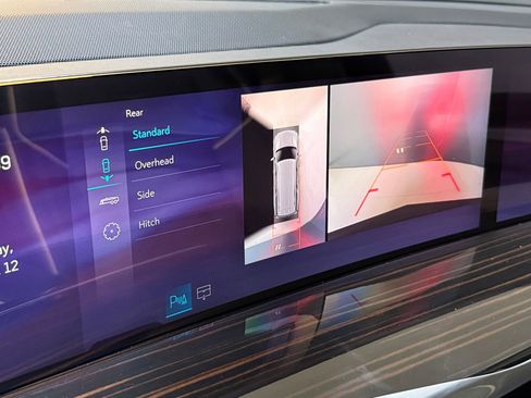 New 2025 Cadillac Escalade ESV Premium Luxury w/ Touring Package image 34