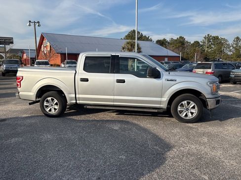 Used 2019 Ford F150 XLT image 2