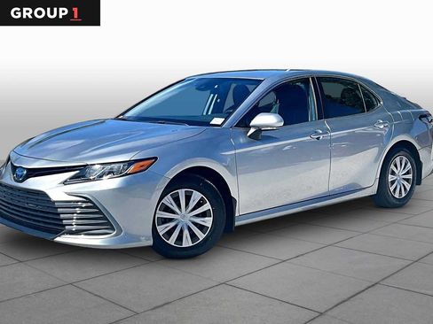 Used 2023 Toyota Camry LE FWD image 1