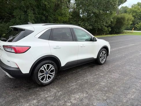 Used 2020 Ford Escape SEL AWD/4WD image 9