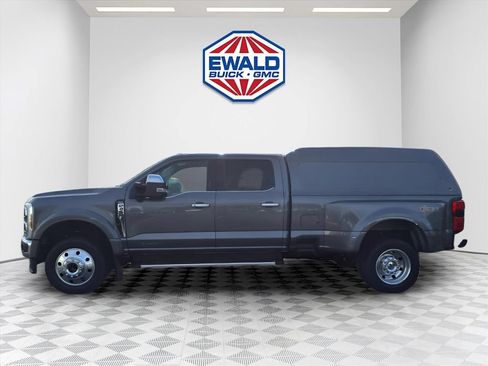Used 2023 Ford F450 Lariat w/ Chrome Package AWD/4WD image 8