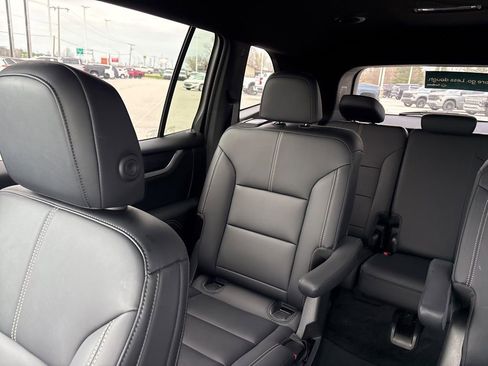 Certified 2024 GMC Acadia Elevation w/ Luxury Package FWD image 44