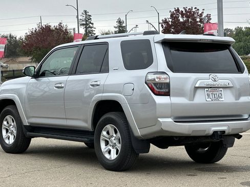 Used 2024 Toyota 4Runner SR5 Premium image 6
