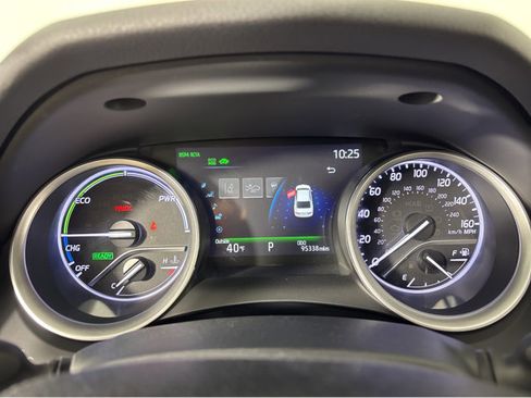 Used 2023 Toyota Camry XLE image 24