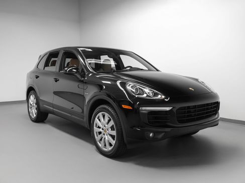 Certified 2015 Porsche Cayenne Diesel AWD/4WD image 10