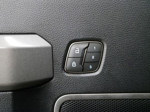 Used 2019 Ford F150 Raptor w/ Equipment Group 802A Luxury image 14