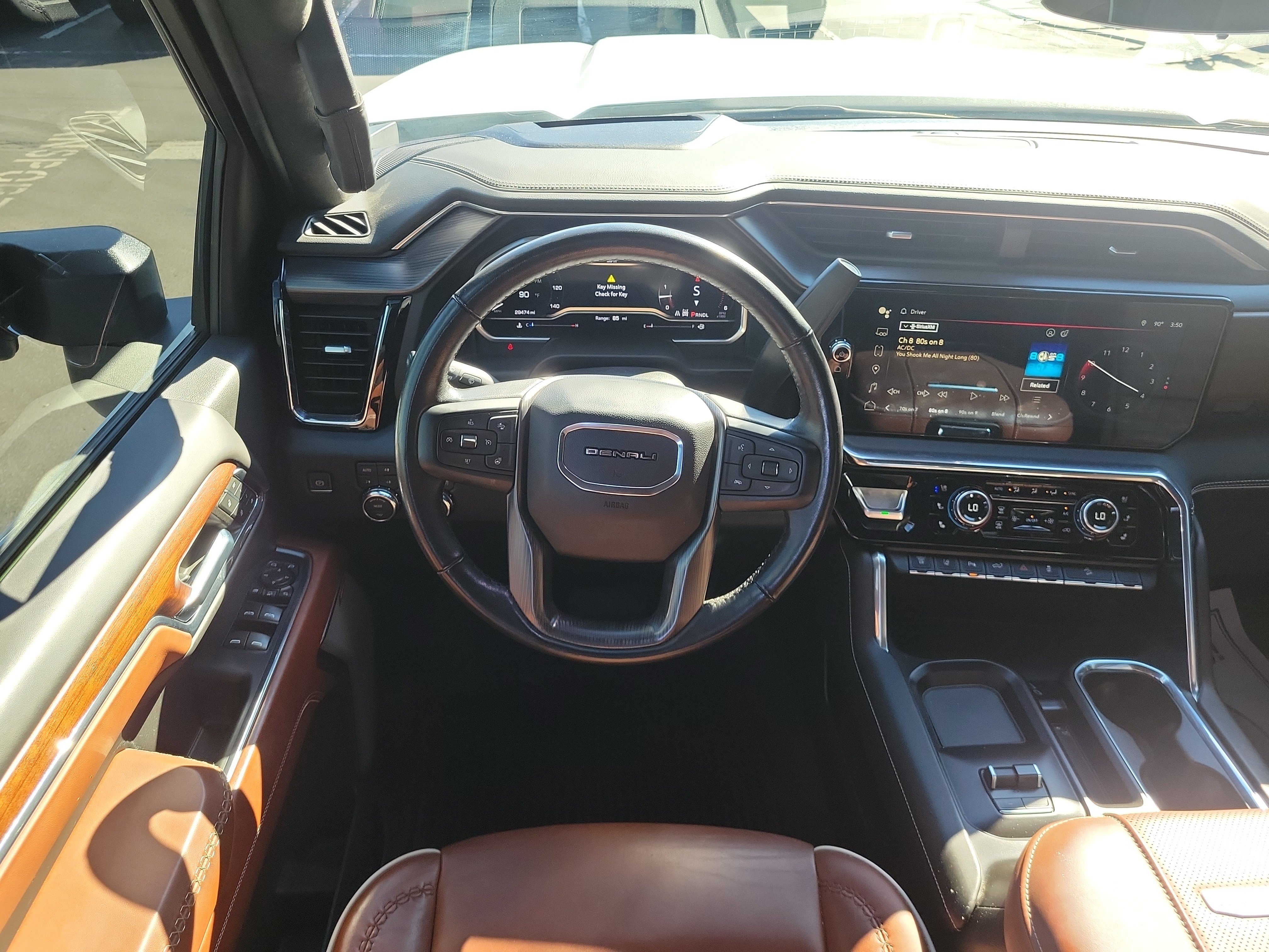 Used 2024 GMC Sierra 2500 Denali Ultimate AWD/4WD image 9