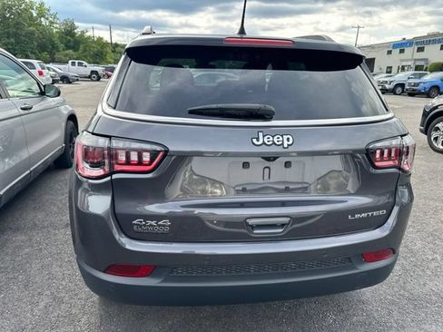 Used 2024 Jeep Compass Limited w/ Sun and Sound Group AWD/4WD image 5