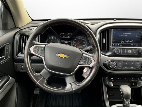 Used 2022 Chevrolet Colorado LT w/ Fleet Safety Package image 5