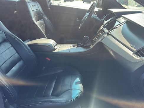 Used 2016 Ford Taurus SHO AWD/4WD image 13