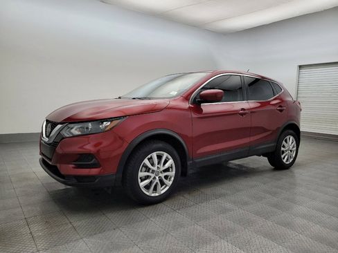 Used 2020 Nissan Rogue Sport S w/ Appearance Package image 2